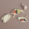 Wholesale French Lace Miniature Plate Zinc Alloy Spray Paint Decorative Accent Dollhouse Accessory for Resale