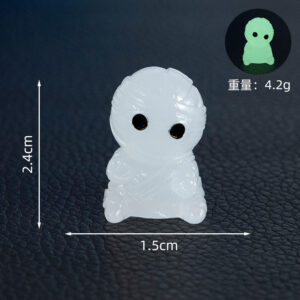 Little mummy-jelly luminous white