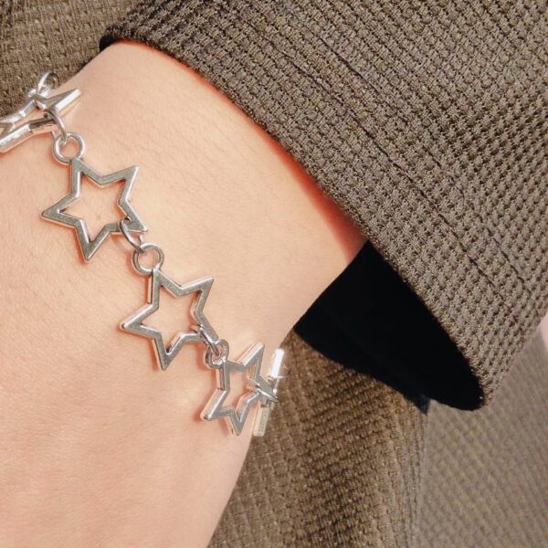 Wholesale Hollow Five-Point Star Bracelet Trendy Gothic Zinc Alloy DIY Hand Jewelry for Women Everyday Wear
