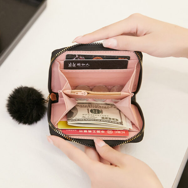 Wholesale Embroidered PU Leather Short Wallet with Zipper Trendy Women's Coin Purse for Resale