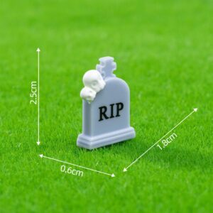 #4 Skull Tombstone / Little Halloween