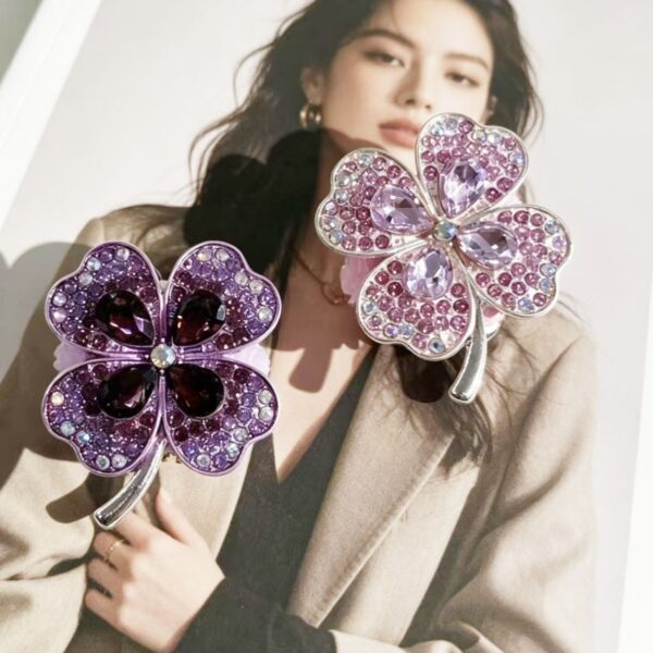 oly-f3dae5bd71ee13430360aad279f5f8f9 Wholesale Four Leaf Clover Loose Beads DIY Phone Chain Keychain Accessory Mixed Colors for Everyday Use