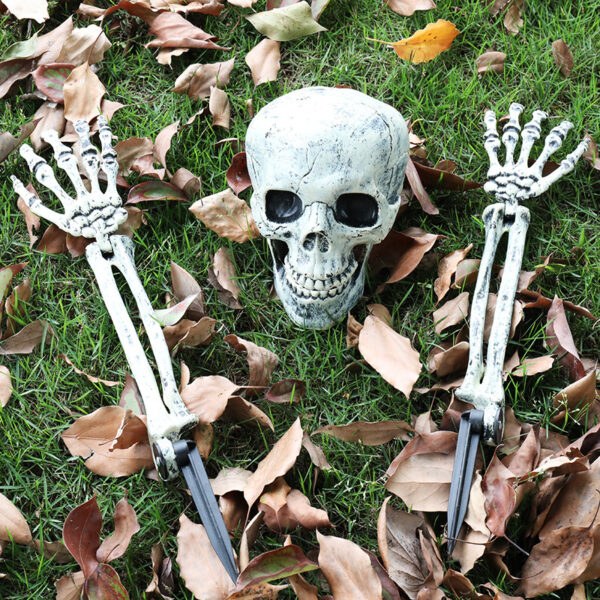 Wholesale Halloween Skeleton Skull Decorative Prop Plastic Party Accessory Gift