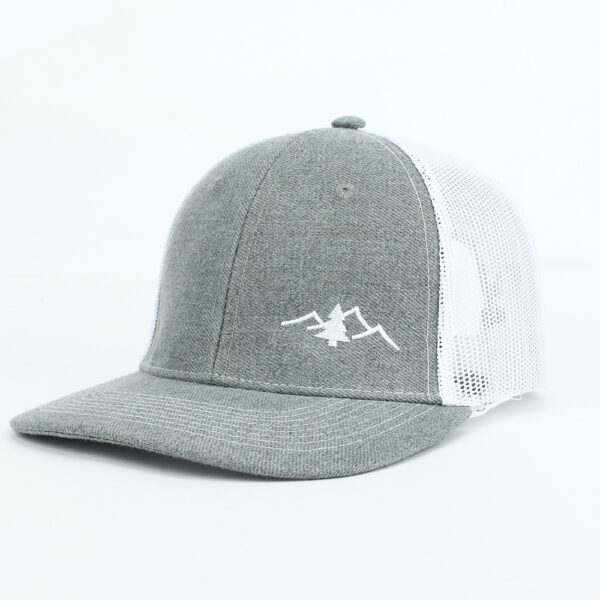 Wholesale Embroidered Breathable Mesh Baseball Cap Adjustable Flat Brim Hat for Boutique Resale