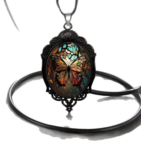 Wholesale Gothic Punk Vintage Glass Pendant Necklace Alloy Cross Butterfly Jewelry Accessory