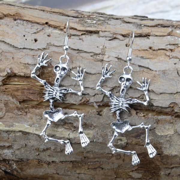 Wholesale Halloween Skull Pendant Earrings Trendy Fashion Accessory Gift Boutique Resale