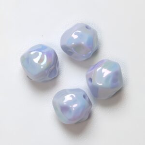 06-light blue / The size is about 12mm, the hole diameter is about 1.8mm (sold by piece)