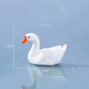 No. 9 white goose to the right / Mountain stream animal series