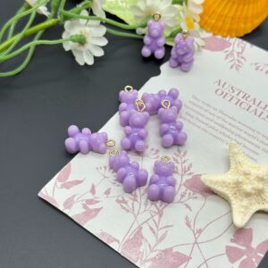 Lavender purple / Bear pendant (single)