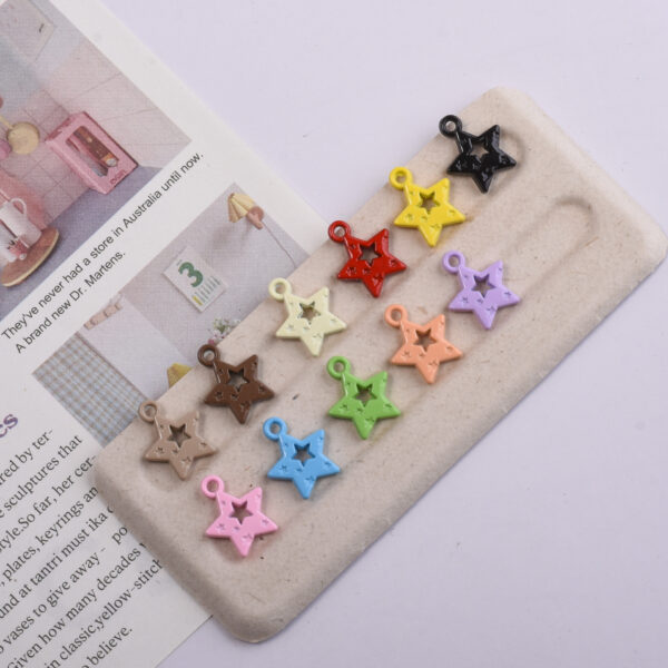 oly-fa68e2d8f9dd58288afa655d976dd3e4 Wholesale Star Alloy Pendant Mixed Colors Electroplated DIY Jewelry Accessory for Necklace Keychain