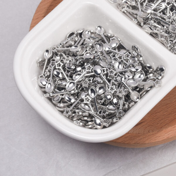 oly-fae93ebc0bcd4b18bf8bb327ea451ed7 Wholesale Star Spoon Fork Charm Pendants Mixed Colors Zinc Alloy DIY Jewelry Accessories Boutique Resale