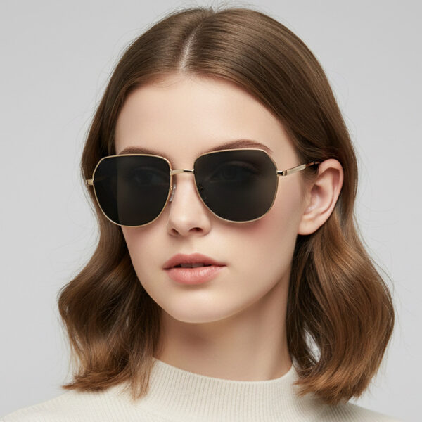 Wholesale Retro Metal Sunglasses UV400 Black Frame Grey Lens Sun Protection Fashion Gift
