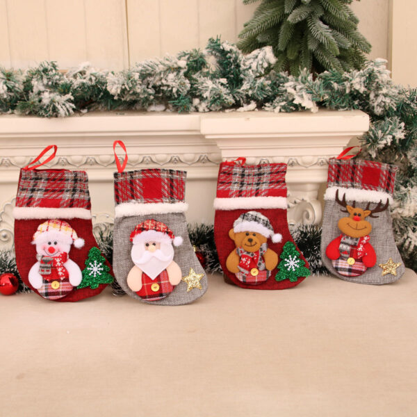oly-fc61be97bf58e42dfe2d46f1910f7f5b Wholesale Plaid Christmas Stocking Decorative Accent Tree Hanging Gift Bag