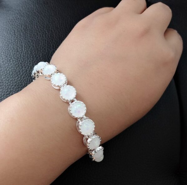 oly-fd0c99abab2f85cf3bc6e323e9730309 Wholesale Women's Silver Tone Opal Bracelet Alloy Electroplated Boutique Resale
