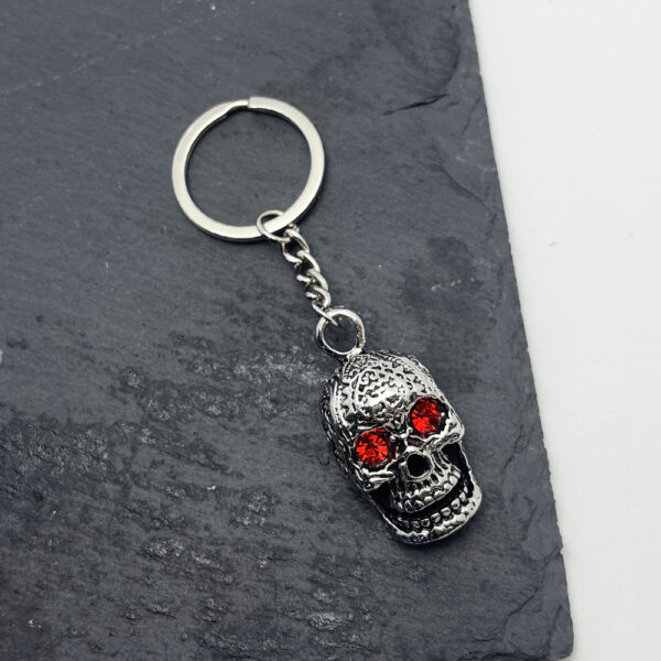 Wholesale European Style Skull Snake Keychain Pendant, Men's Car Key Accessory Gift