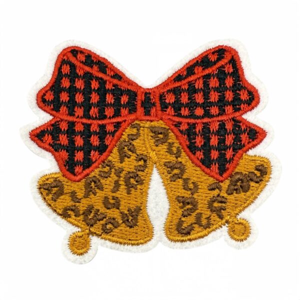 Wholesale Christmas Embroidered Patches Snowflake Deer Iron-On Decorative Accent for Clothing DIY Gift