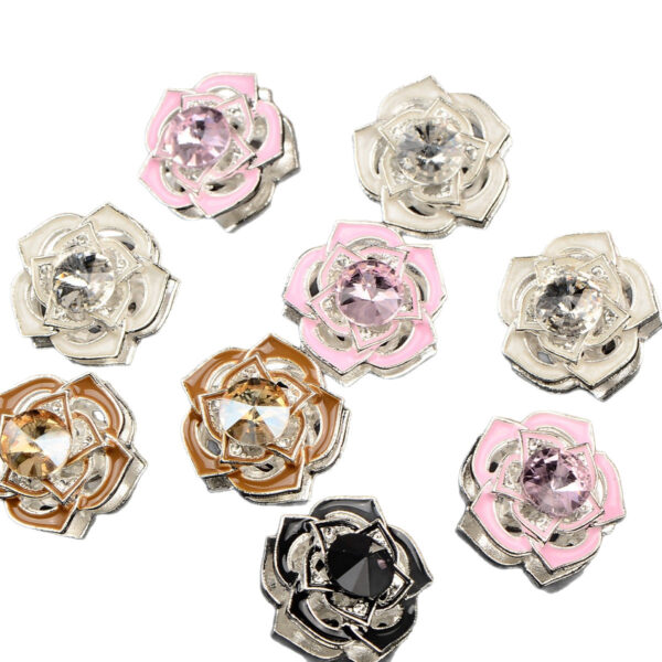 oly-ffab200a1a133e7e5a9a6ce5407cdd05 Wholesale Fashion Mixed Color Metal Flower Beads DIY Jewelry Accessory Gift