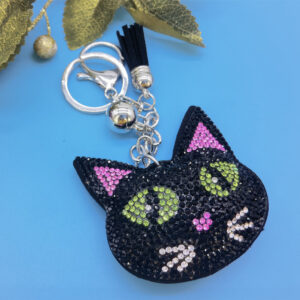 O1CN01ajRPFv1a87XNsXX3u_2214423013284-0-cib.jpg Wholesale Creative Cartoon Animal Diamond Key Chain