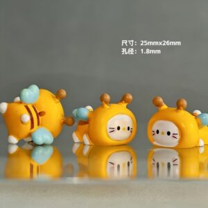 06-bee cat / Sold by piece