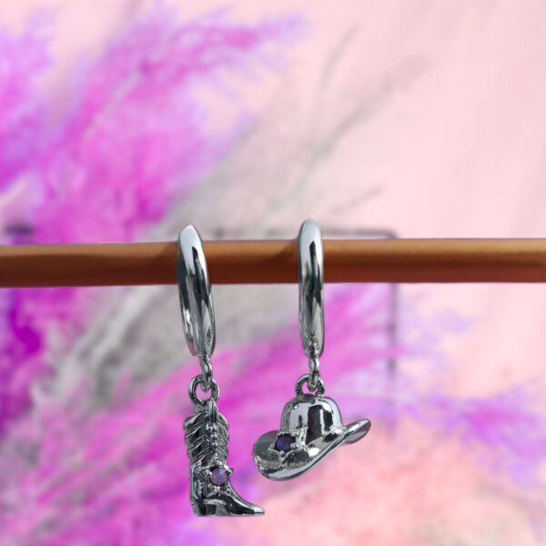oly-02ee56db2f54558fa8a68e58668b7966 Wholesale Cowboy Boot Hat Pendant Electroplating Copper Earrings Silver Tone Trendy Fashion Jewelry Accessory For Party Gift Boutique Resale
