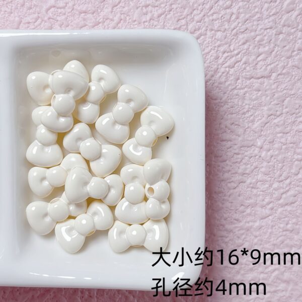 Wholesale Painted Bow Acrylic Beads Trendy DIY Jewelry Making Kit for Bracelet Necklace Accessories