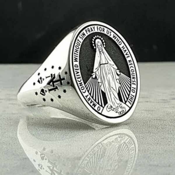 Wholesale Trendy Virgin Mary Vintage Alloy Ring For Women Religious Jewelry Gift
