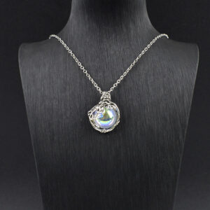 oly-09526acd50ae06aac45eace9effaf0fa Wholesale Vintage Moonstone Leaf Pendant Necklace Antique Silver Finish Boutique Resale Fashion Jewelry
