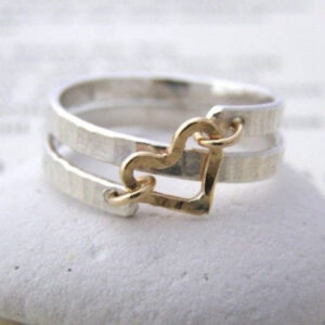 Wholesale Silver Tone Alloy Unisex Pinky Ring Two Tone Heart Design Stylish Jewelry Accessory For Everyday Wear And Gift Resale