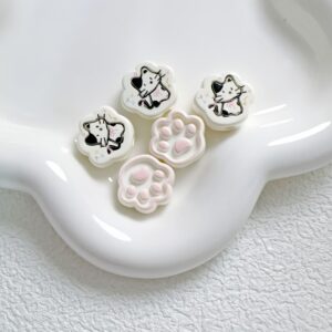 07-off-white / Size is about 20mm, hole diameter is about 4mm