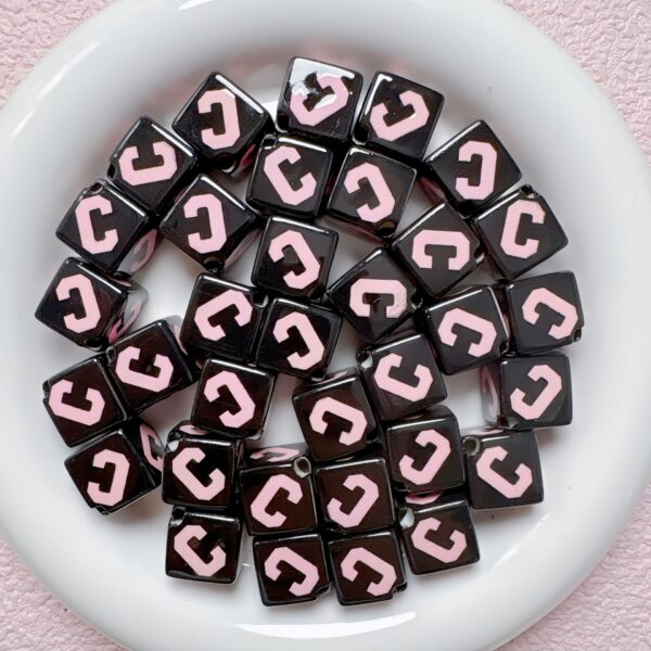 Wholesale Trendy Square Acrylic Letter Beads for DIY Jewelry Making Phone Charms Bag Pendant Craft Supplies
