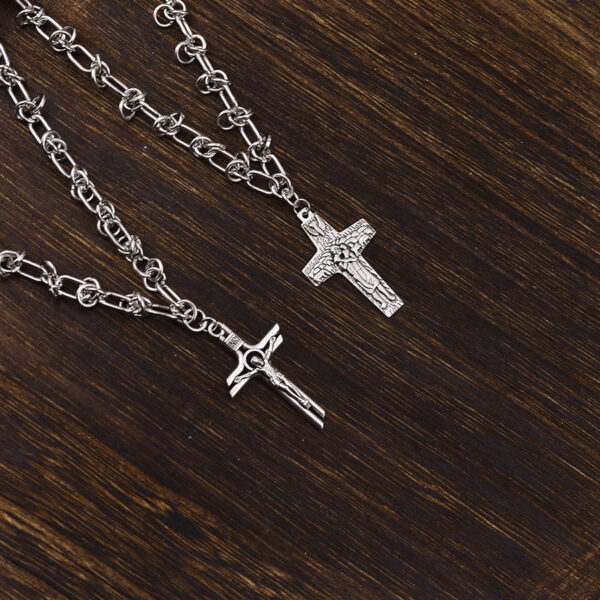 oly-0e304f197667be82d9f99a08565d6901 Wholesale Electroplated Zinc Alloy Skull Cross Pendant Necklace Dark Vintage Punk Hip Hop Street Jewelry Accessory Trendy Boutique Resale