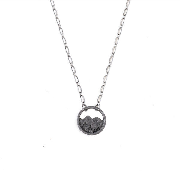 Wholesale Trendy Hollow Pine Tree Mountain Pendant Necklace Ancient Silver Zinc Alloy Jewelry Accessory For Boutique Resale