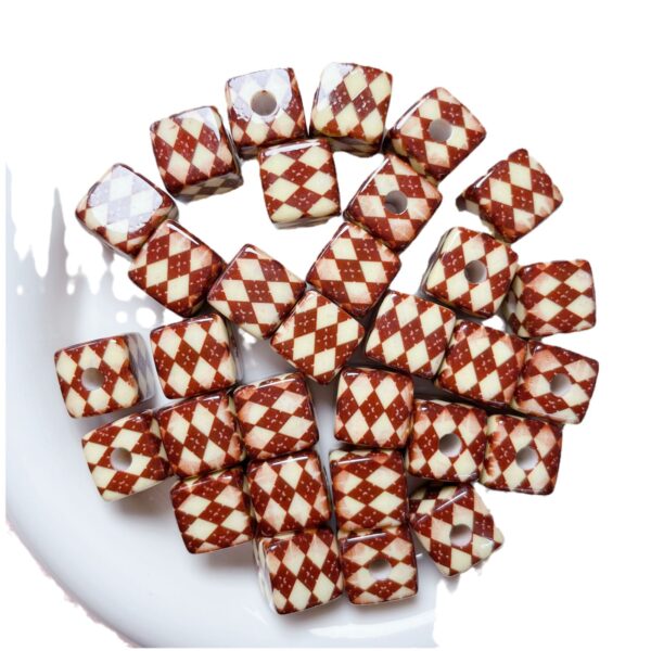 oly-100f1af32f7b8aabc25e21fb60f12d49 Wholesale Square Acrylic Loose Beads Black Diamond Grid Pattern for DIY Jewelry Making Phone Charm Bag Charm Fashion Accessory