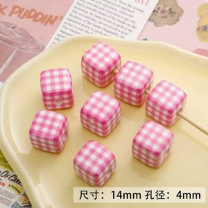 11-dark pink plaid squares / The size is about 14mm, the hole diameter is about 4mm (sold by piece)