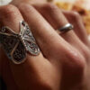 oly-11ea9ba6379f356d829af0c6d22fed5f Wholesale Zinc Alloy Vintage Butterfly Ring Adjustable Unisex Animal Ring Antique Gold Finish Jewelry Accessory For Resale
