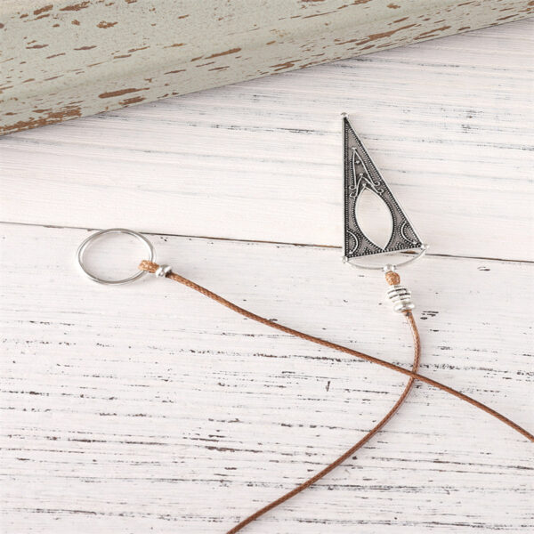 oly-12ee796d051b8bd172fa9fedc50b395d Wholesale Retro Ethnic Hollow Triangle Pendant Necklace Antique Silver Alloy For Daily Wear Fashion Jewelry Accessory