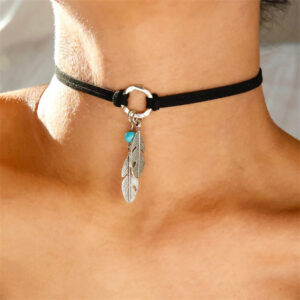 Wholesale Silver Alloy Handmade Braided Rope Feather Necklace Trendy Jewelry Accessory For Party And Everyday Wear