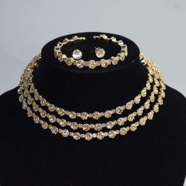 Wholesale Bridal Rhinestone Jewelry Set Silver Tone Alloy Necklace Bracelet Earrings Fashion Accessory Party Wear Gift Boutique Resale
