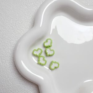13-fruit green / Size about 11*13mm