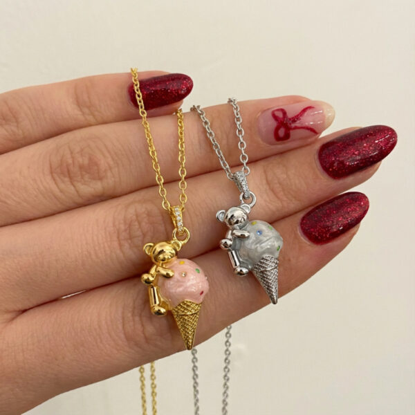 Wholesale Cute Bear Ice Cream Pendant Electroplating Copper Necklace Silver Two Tone Casual Fashion Jewelry Accessory