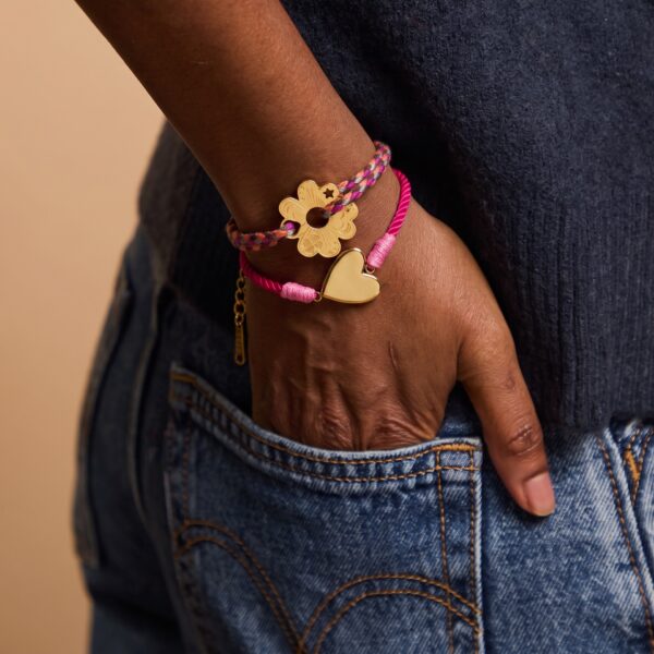 Wholesale Beaded Stretch Gilt Copper Bracelet With Star Flower Heart Charms For Women Everyday Jewelry Accessory