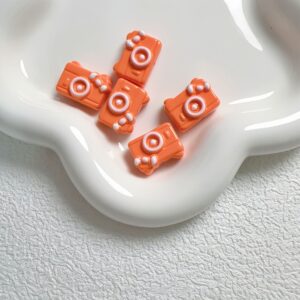 01-orange / Size is about 20*15mm, hole diameter is 2mm