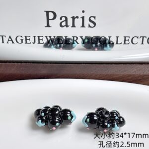 02-black / Large cloud (size about 17*34mm, aperture about 2.5mm)