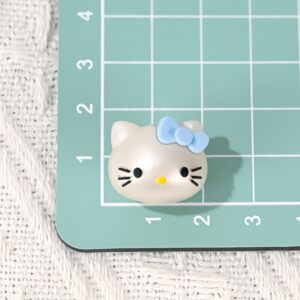 17-light blue / Size is about 16*19mm, hole diameter is about 3.5mm