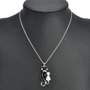 Wholesale Black And White Cat Couple Jewelry Set Necklace Brooch Earrings Zinc Alloy Electroplated Trendy Gift For Cat Lovers