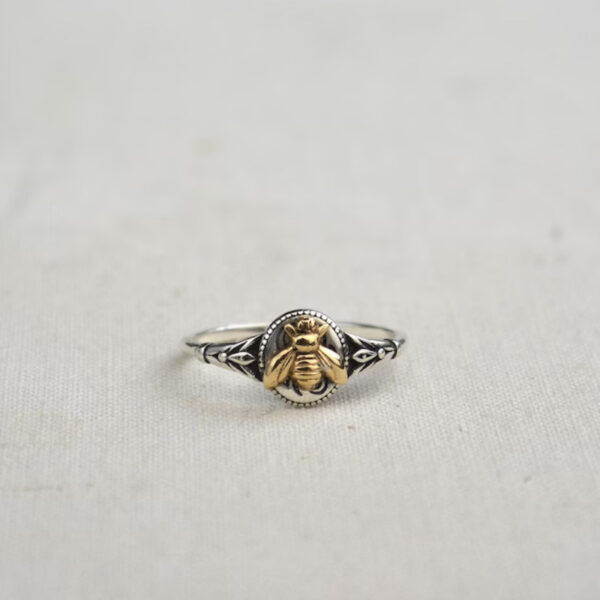 Wholesale Distressed Alloy Electroplated Vintage Bohemian Two Tone Honey Ring Women S Fashion Jewelry Gift