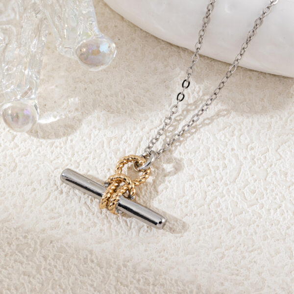 oly-1a296e3c84217c8fd08dbebad3a2d775 Wholesale Minimalist Copper Knot Necklace With T Shaped Lock Trendy Everyday Jewelry Accessory For Boutique Resale