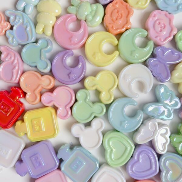 Wholesale Trendy Acrylic Cartoon Bunny Heart UV Colorful Loose Beads for DIY Hair Ties and Phone Charms