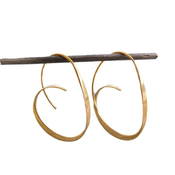 Wholesale Electroplated Alloy Spiral Exaggerated Large Circle Earrings Stylish Party Everyday Jewelry Gift