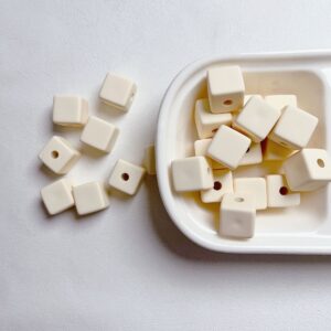12-rice White / About 14mm in size